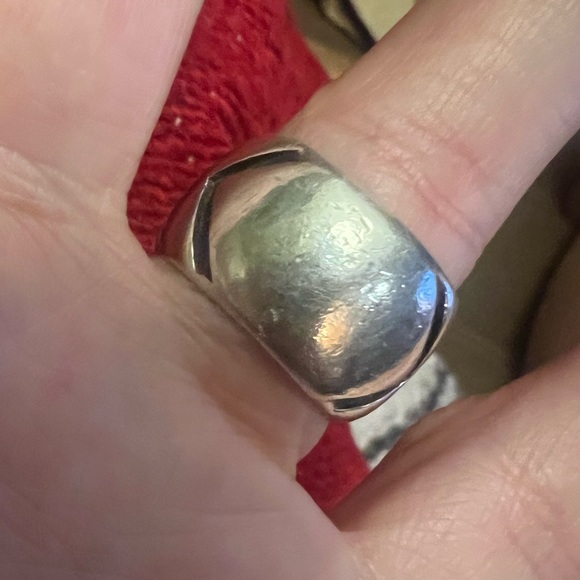 Sterling silver wide band ring. Size 7. - Picture 3 of 7